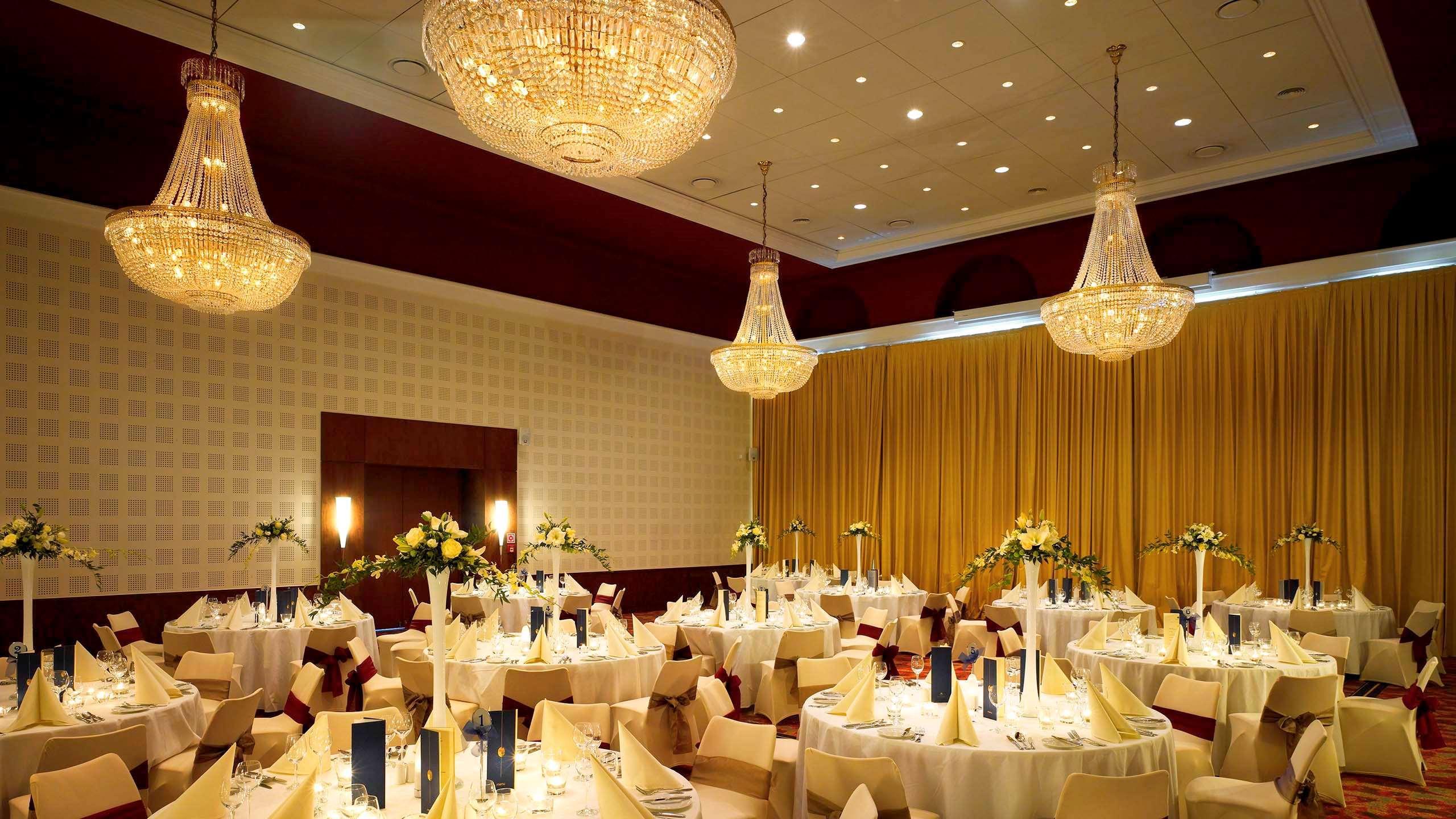 Sofitel Grand Sopot Hotel Luaran gambar The ballroom at the InterContinental