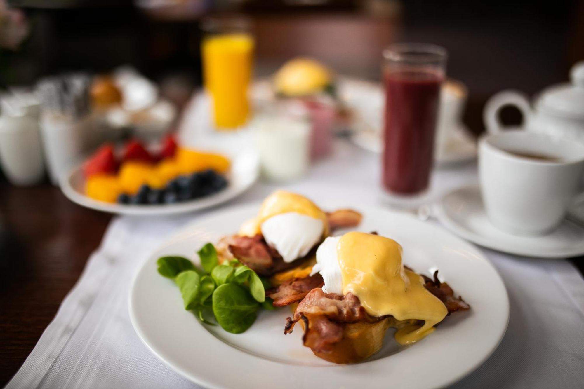 Sofitel Grand Sopot Hotel Luaran gambar Eggs Benedict